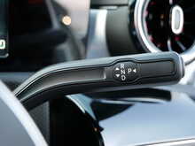 Mercedes-Benz A Class 2.0 A35 AMG Hatchback SpdS DCT 4Matic