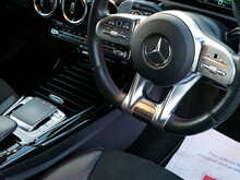 Mercedes-Benz A Class 2.0 A35 AMG Hatchback SpdS DCT 4Matic