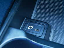 Mercedes-Benz A Class 1.3 A200 AMG Line ( Premium ) 5dr