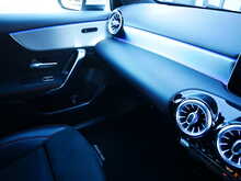 Mercedes-Benz A Class 1.3 A200 AMG Line ( Premium ) 5dr