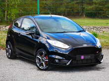 Ford Fiesta 1.6T EcoBoost ST-3 Hatchback, Manual