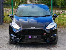 Ford Fiesta 1.6T EcoBoost ST-3 Hatchback, Manual