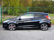 Ford Fiesta 1.6T EcoBoost ST-3 Hatchback, Manual