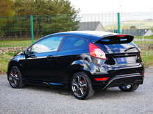 Ford Fiesta 1.6T EcoBoost ST-3 Hatchback, Manual
