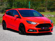 Ford Focus 2.0T EcoBoost ST-3 Manual 5dr Hatchback