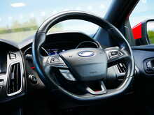 Ford Focus 2.0T EcoBoost ST-3 Manual 5dr Hatchback