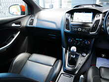 Ford Focus 2.0T EcoBoost ST-3 Manual 5dr Hatchback