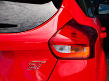 Ford Focus 2.0T EcoBoost ST-3 Manual 5dr Hatchback