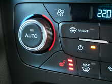 Ford Focus 2.0T EcoBoost ST-3 Manual 5dr Hatchback