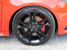 Ford Focus 2.0T EcoBoost ST-3 Manual 5dr Hatchback