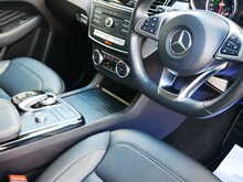 Mercedes-Benz GLE 3.0 GLE350d V6 AMG Line G-Tronic 4MATIC