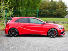 Mercedes-Benz A Class 2.0 A45 AMG (Premium) SpdS DCT 4MATIC