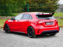 Mercedes-Benz A Class 2.0 A45 AMG (Premium) SpdS DCT 4MATIC