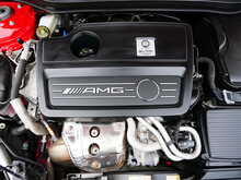 Mercedes-Benz A Class 2.0 A45 AMG (Premium) SpdS DCT 4MATIC