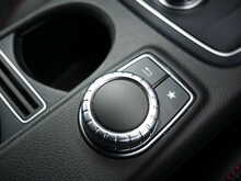 Mercedes-Benz A Class 2.0 A45 AMG (Premium) SpdS DCT 4MATIC