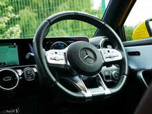Mercedes-Benz A Class 2.0 A35 AMG (Executive) Spds (Automatic)