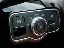 Mercedes-Benz A Class 2.0 A35 AMG (Executive) Spds (Automatic)