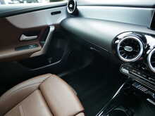 Mercedes-Benz A Class 2.0 A35 AMG (Executive) Spds (Automatic)