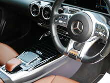 Mercedes-Benz A Class 2.0 A35 AMG (Executive) Spds (Automatic)