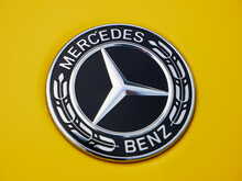 Mercedes-Benz A Class 2.0 A35 AMG (Executive) Spds (Automatic)