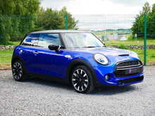 MINI Hatch 2.0 Cooper S Exclusive Hatchback, Steptronic