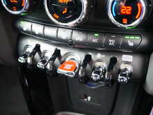MINI Hatch 2.0 Cooper S Exclusive Hatchback, Steptronic