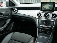 Mercedes-Benz CLA 1.6 CLA200 AMG Line Edition Shooting Brake, Automatic