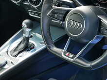 Audi TT 2.0 TFSI 40 S line Coupe, S Tronic