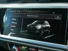 Audi Q3 2.0TFSI 40 Edition 1 Quattro, S-Tronic