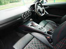 Audi TT RS 2.5 TFSI S Tronic quattro
