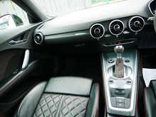 Audi TT RS 2.5 TFSI S Tronic quattro