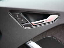 Audi TT RS 2.5 TFSI S Tronic quattro