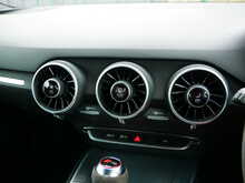 Audi TT RS 2.5 TFSI S Tronic quattro