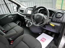 Vauxhall Vivaro 1.6 CDTi 2900 BiTurbo ecoTEC Limited Edition Nav