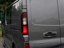 Vauxhall Vivaro 1.6 CDTi 2900 BiTurbo ecoTEC Limited Edition Nav