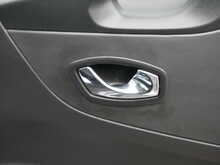Vauxhall Vivaro 1.6 CDTi 2900 BiTurbo ecoTEC Limited Edition Nav