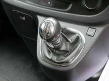 Vauxhall Vivaro 1.6 CDTi 2900 BiTurbo ecoTEC Limited Edition Nav