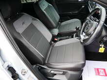 Volkswagen T-Roc 1.5 TSI EVO R-Line SUV, Manual Euro 6