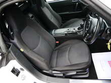 Mazda MX-5 1.8i SE Convertible, Manual