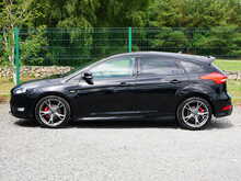 Ford Focus 1.0T EcoBoost ST-Line X 5dr, Manual