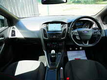 Ford Focus 1.0T EcoBoost ST-Line X 5dr, Manual