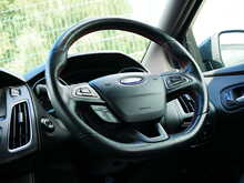 Ford Focus 1.0T EcoBoost ST-Line X 5dr, Manual