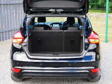 Ford Focus 1.0T EcoBoost ST-Line X 5dr, Manual