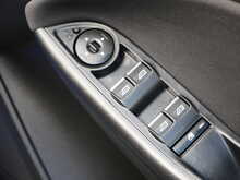 Ford Focus 1.0T EcoBoost ST-Line X 5dr, Manual