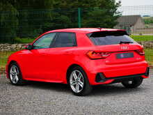 Audi A1 1.5 TFSI 35 S line Sportback, Manual