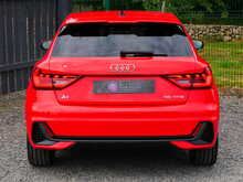 Audi A1 1.5 TFSI 35 S line Sportback, Manual