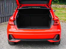 Audi A1 1.5 TFSI 35 S line Sportback, Manual