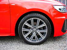 Audi A1 1.0 TFSI S line Sportback, Manual