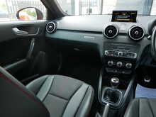 Audi S1 2.0 TFSI Competition Sportback, Manual