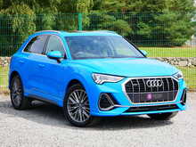 Audi Q3 2.0TFSI S line quattro, S-Tronic
